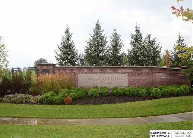 Property at 1417 S 127 St, Omaha, NE 68144