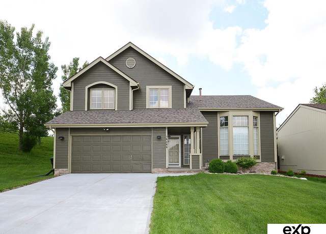 Property at 16269 Manderson St, Omaha, NE 68116, 3 beds, 1 bath