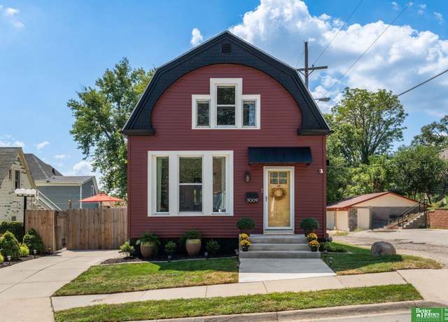Property at 3009 Poppleton Ave, Omaha, NE 68105, 3 beds, 3 baths