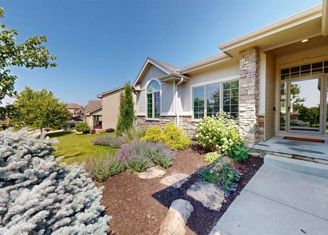 Property at 19313 Bellbrook Blvd, Gretna, NE 68028, 3 beds, 3 baths