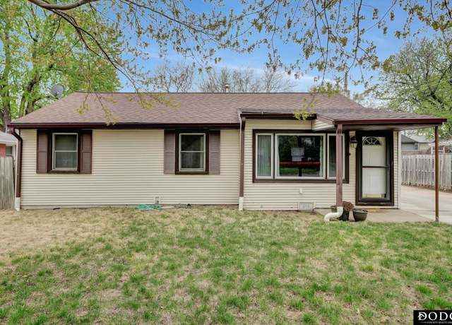 Property at 3317 N 9th St, Lincoln, NE 68521, 3 beds, 2 baths