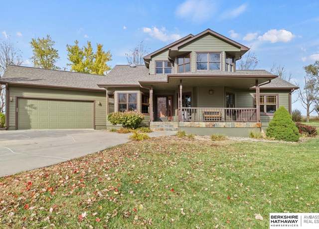 Property at 23300 N 14 St, Ceresco, NE 68017, 4 beds, 3 baths