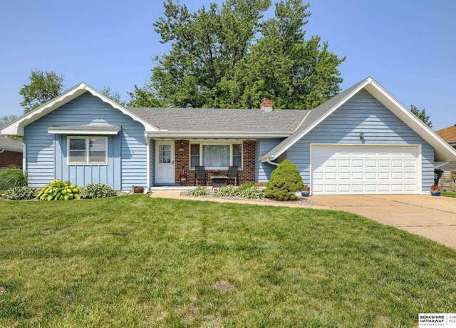 Property at 280 N 8th St, Springfield, NE 68059, 3 beds, 2 baths