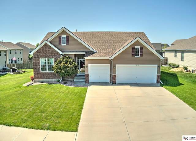 Property at 8710 N Hws Cleveland Blvd, Bennington, NE 68007, 3 beds, 2 baths