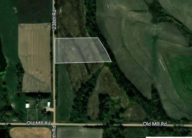 Property at 1818 238 Rd, Seward, NE 68434