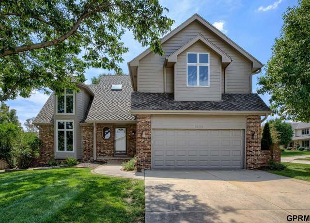 Property at 15747 Charles St, Omaha, NE 68118, 4 beds, 2.5 baths