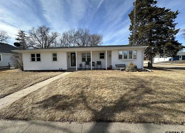 Property at 123 N Court St, Wilber, NE 68465, 3 beds, 1 bath
