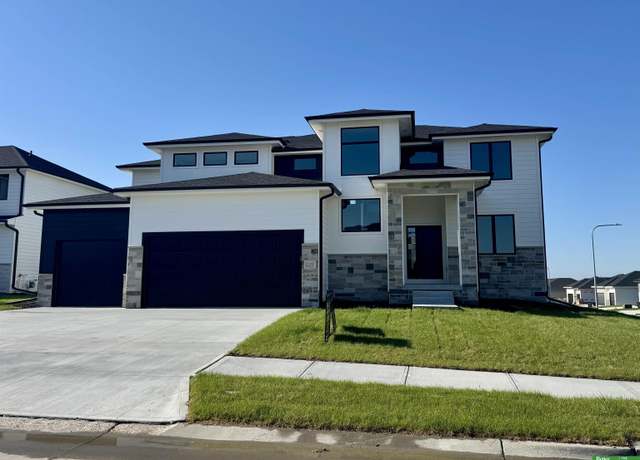 Property at 21143 Ellison Ave, Elkhorn, NE 68022, 5 beds, 4.5 baths