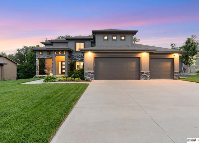 Property at 2506 N 188th St, Elkhorn, NE 68022, 5 beds, 3.5 baths