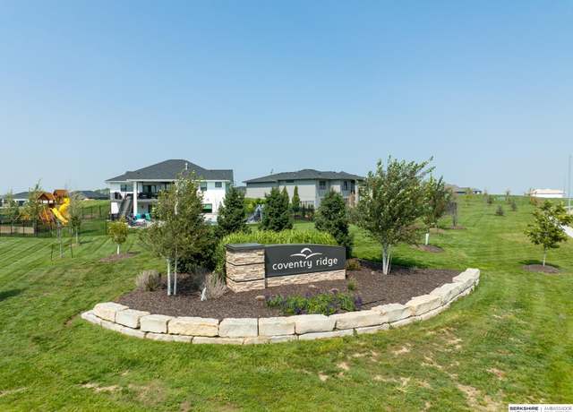 Property at 20985 Polk St, Omaha, NE 68022