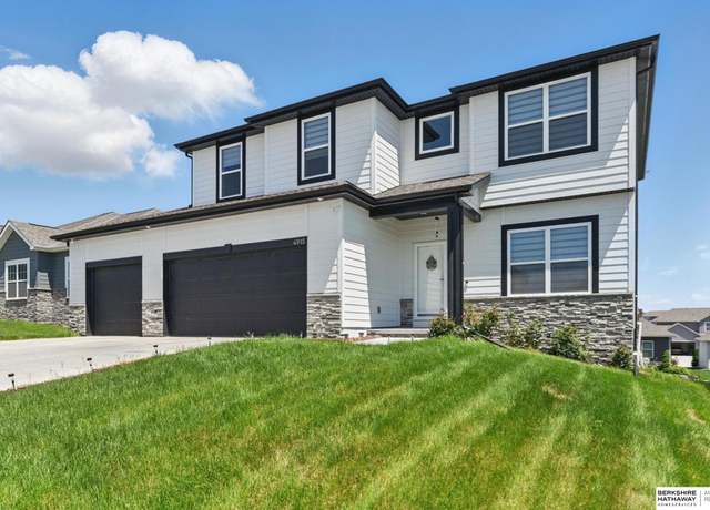 Property at 4915 N 209th Ave, Elkhorn, NE 68022, 4 beds, 2.5 baths
