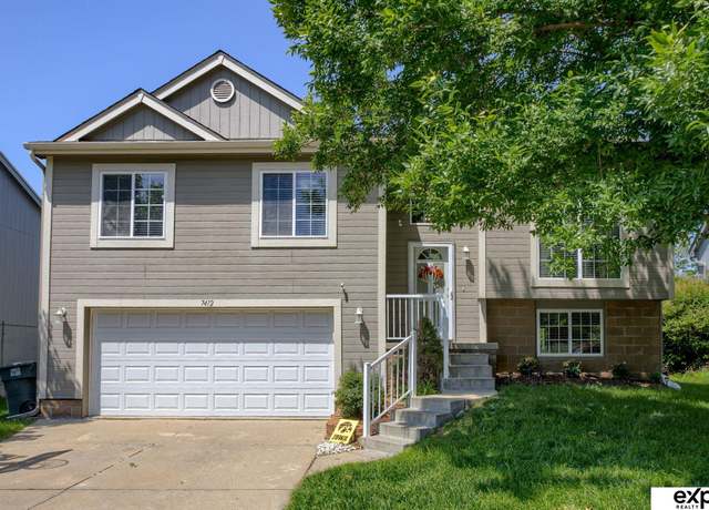 Property at 7412 N 73 Ave, Omaha, NE 68122-5403, 3 beds, 2 baths