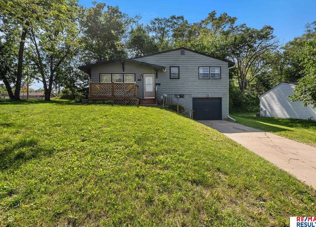 Property at 5704 N 68th St, Omaha, NE 68104-0000, 3 beds, 1 bath
