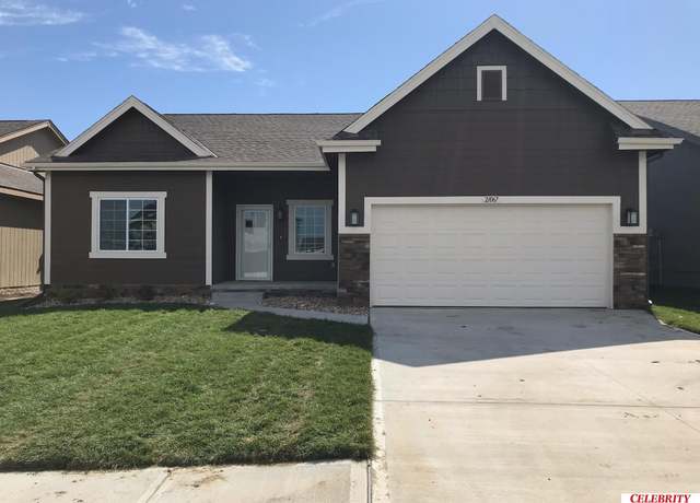 Property at 16919 Mary St, Omaha, NE 68116, 2 beds, 2 baths