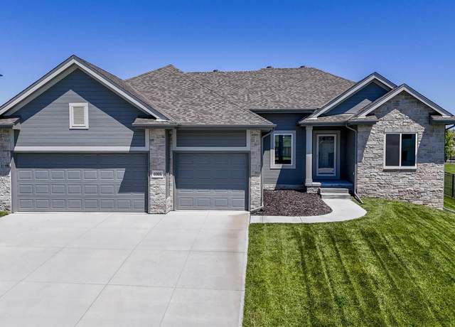 Property at 6969 N 172nd St, Bennington, NE 68007, 3 beds, 2 baths