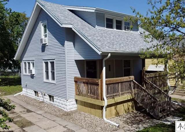 Property at 1547 Grace Ave, Lincoln, NE 68503, 3 beds, 1 bath