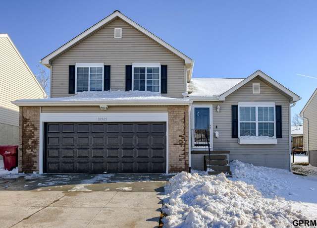 Property at 10905 Weber St, Omaha, NE 68142, 3 beds, 1.5 baths