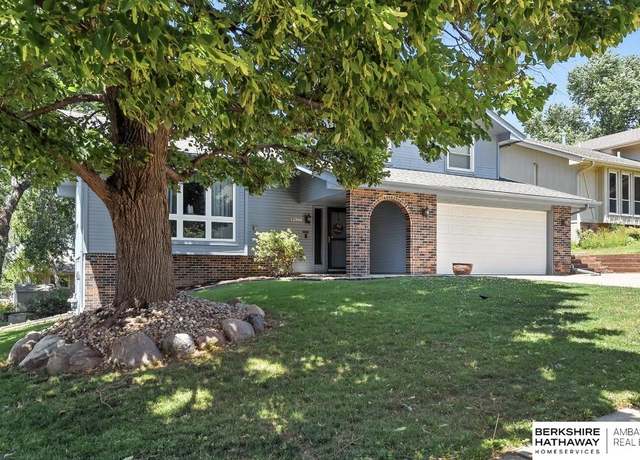 Property at 12966 Miami Cir, Omaha, NE 68164, 3 beds, 2 baths