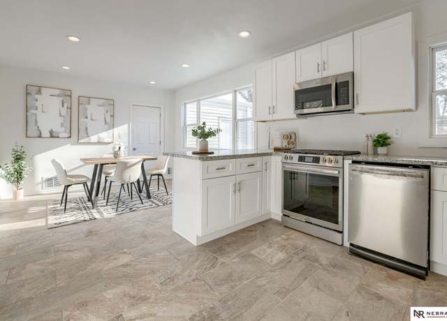Property at 4800 A St, Lincoln, NE 68510, 4 beds, 2.5 baths