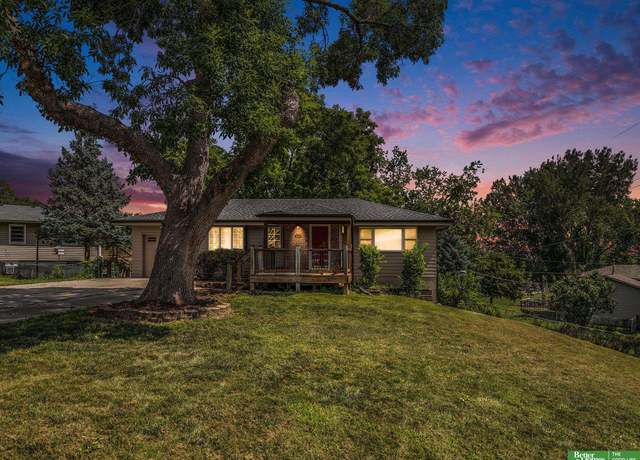 Property at 8209 S 39 Ave, Bellevue, NE 68147, 3 beds, 1.5 baths