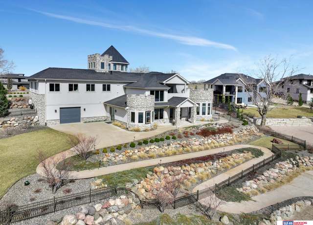 Property at 626 Red Tail Ln, Ashland, NE 68003, 3 beds, 3.5 baths