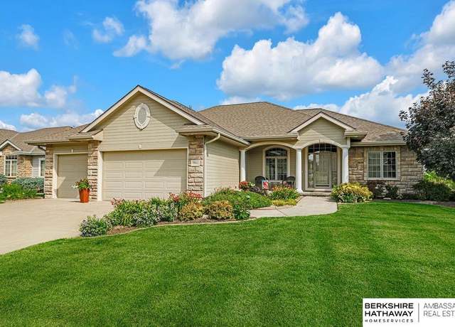 Property at 7501 S 170th St, Omaha, NE 68136, 4 beds, 3 baths