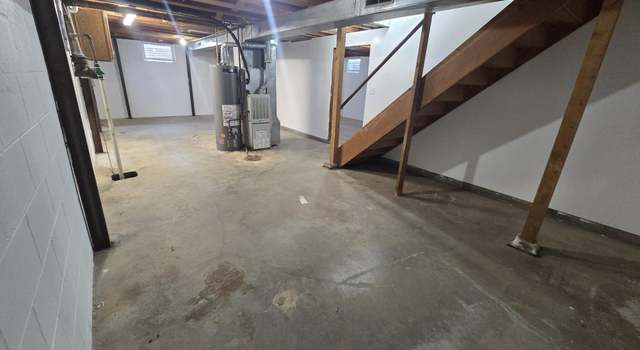 Photo of 1406 N 8th St, Beatrice, NE 68310