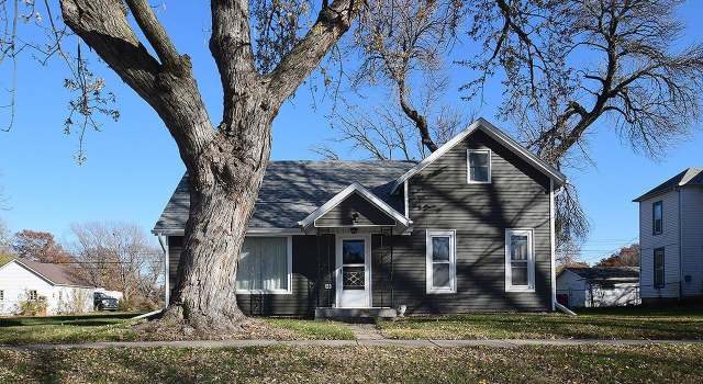 Photo of 312 Maple St, Friend, NE 68359