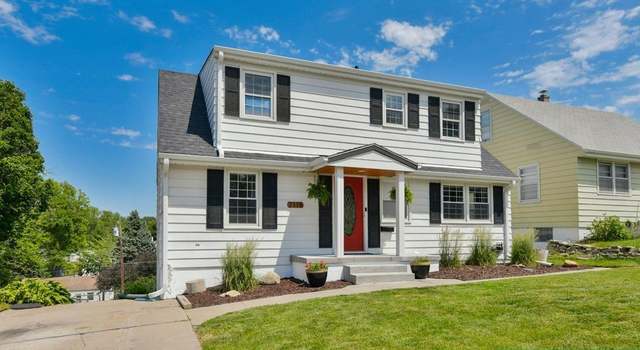 Photo of 2115 S 49 Ave, Omaha, NE 68106