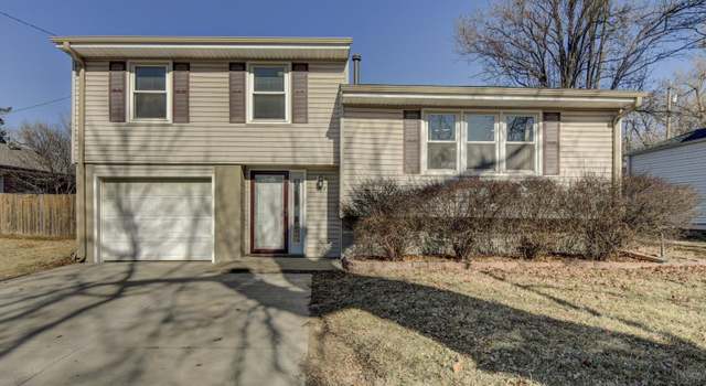 Photo of 5912 Weir St, Omaha, NE 68117