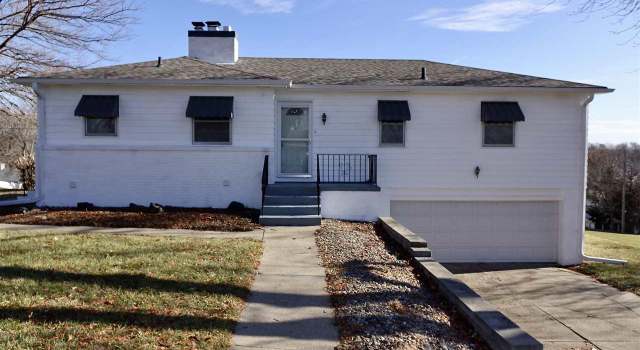 Photo of 1605 S 95 St, Omaha, NE 68124