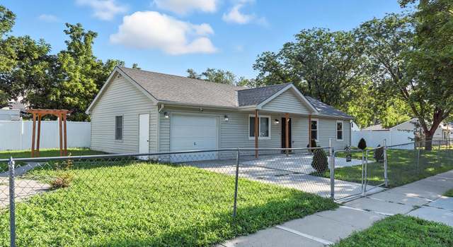 Photo of 2330 Potter St, Lincoln, NE 68503