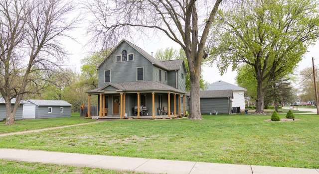 Photo of 223 E 19th St, York, NE 68467
