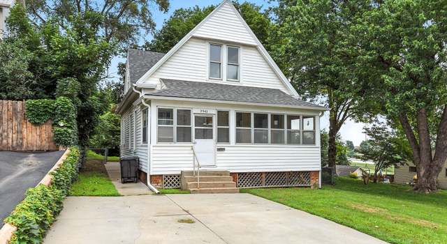 Photo of 2942 Martha St, Omaha, NE 68105