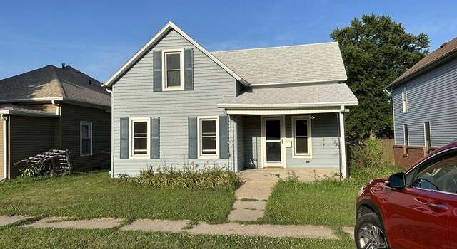 Photo of 204 S 11th St, Wymore, NE 68466