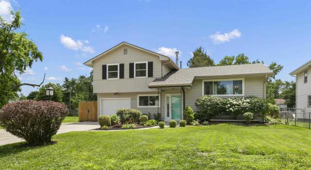 Photo of 8331 Cuming St, Omaha, NE 68114