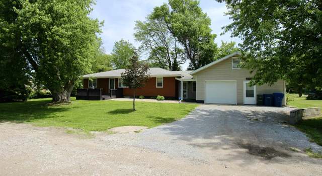 Photo of 2320 Forest Ave, Crete, NE 68333