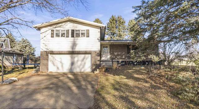 Photo of 700 Lisa Ln, Lyons, NE 68038