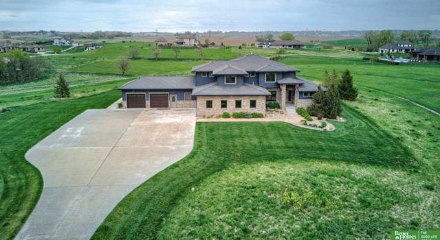 Photo of 10731 S 232nd St, Gretna, NE 68028