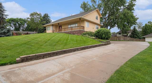 Photo of 2304 S 165 Ave, Omaha, NE 68130