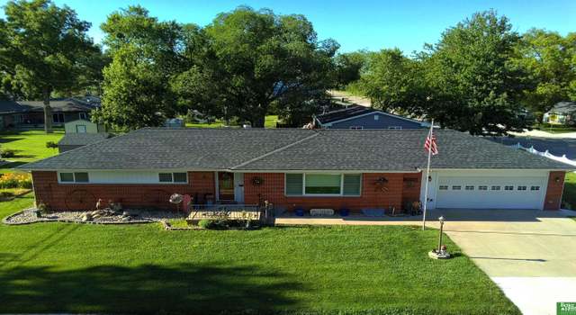 Photo of 8 Arbor Ct, York, NE 68467