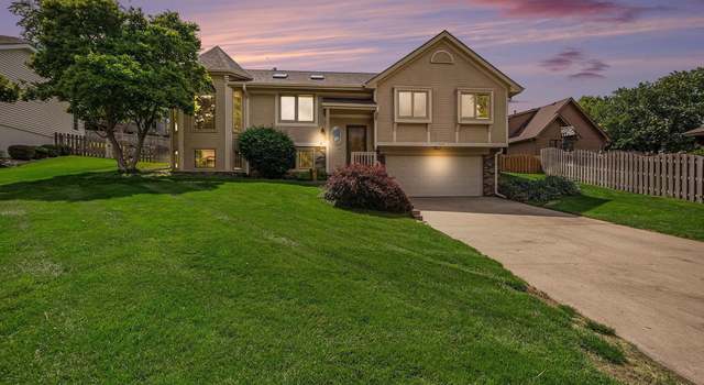 Photo of 15419 Shirley St, Omaha, NE 68144