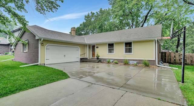 Photo of 1101 Coachmans Dr, Lincoln, NE 68510