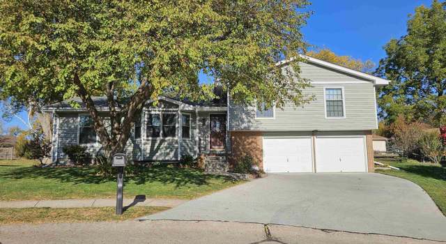 Photo of 4916 Dumfries Dr, Bellevue, NE 68157