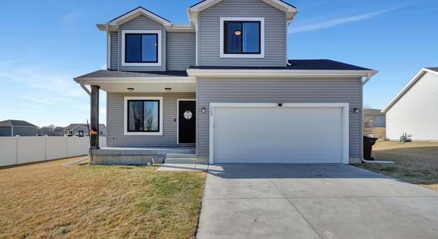 Photo of 569 Santee Blvd, Tecumseh, NE 68450