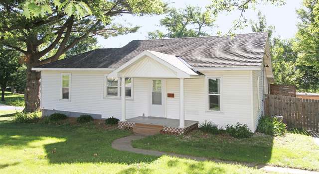 Photo of 217 N 2nd St, Ceresco, NE 68017