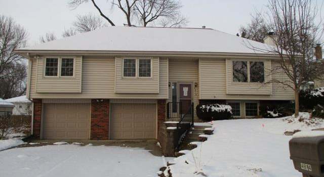Photo of 4814 Dumfries Dr, Bellevue, NE 68157
