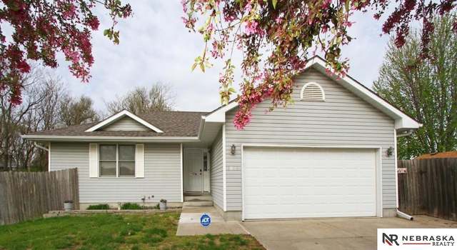 Photo of 1001 N 53rd St, Lincoln, NE 68504