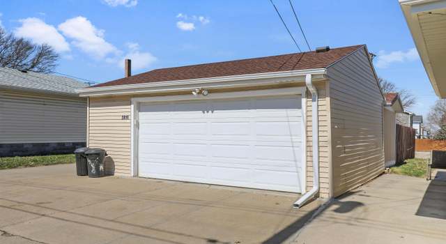 Photo of 3919 I St, Omaha, NE 68107