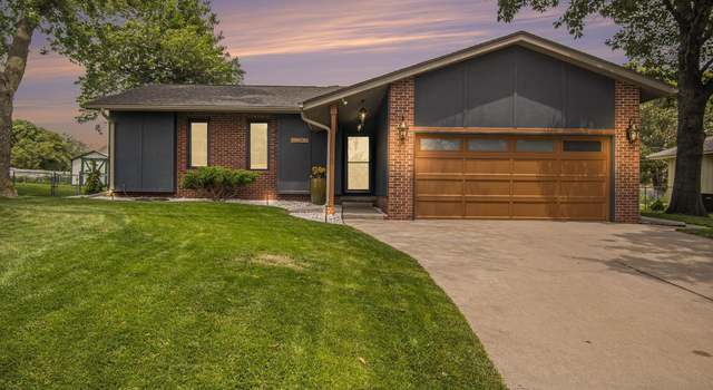 Photo of 16756 William St, Omaha, NE 68130